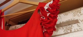 Traje y mantoncillo de flamenca