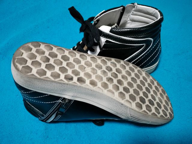 Deportiva botín estrella