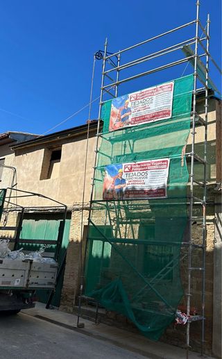 tejados ,goteras canalones reformas .reformarte SL