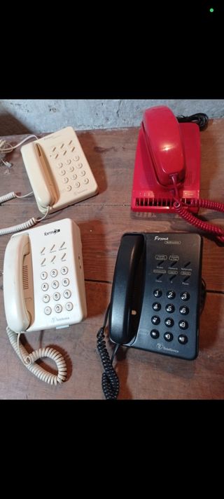 Teléfonos antiguos