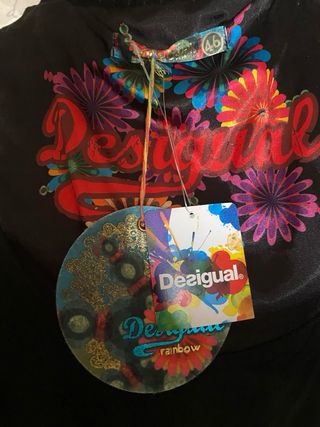 Cazadora nueva desigual