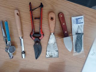 Herramientas   tengo muchas más 