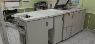 Impresora-copiadora de alto volumen