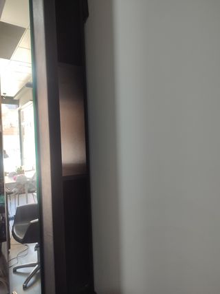 Mueble con espejo