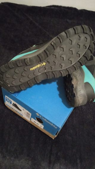 Zapatillas senderismo chica