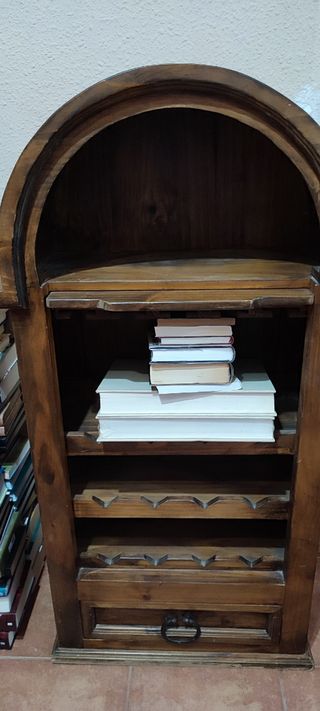 mueble antiguo botellero