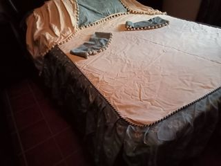 Colcha y cortinas a juego