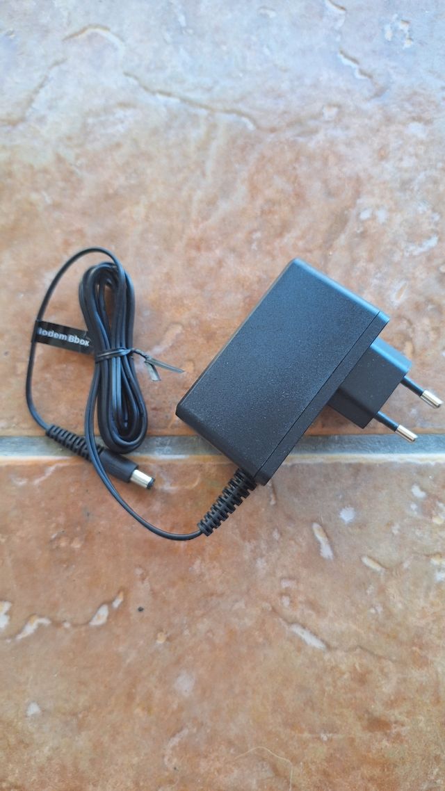 Cargador Entrada AC/DC