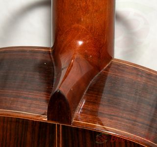 GUITARRA ELECTROACUSTICA RAIMUNDO MOD 130 CON PREV