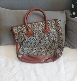 Bolso grande estampado 