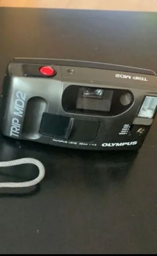 Cámara de fotos antigua Olympus