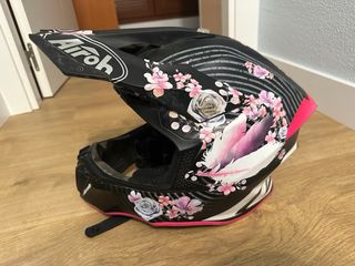 Casco airoh