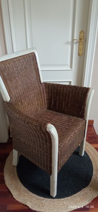 Butaca madera y ratán