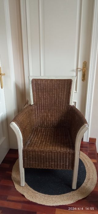 Butaca madera y ratán