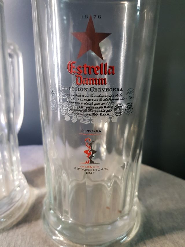 2 boccali da birra Estrella Damm