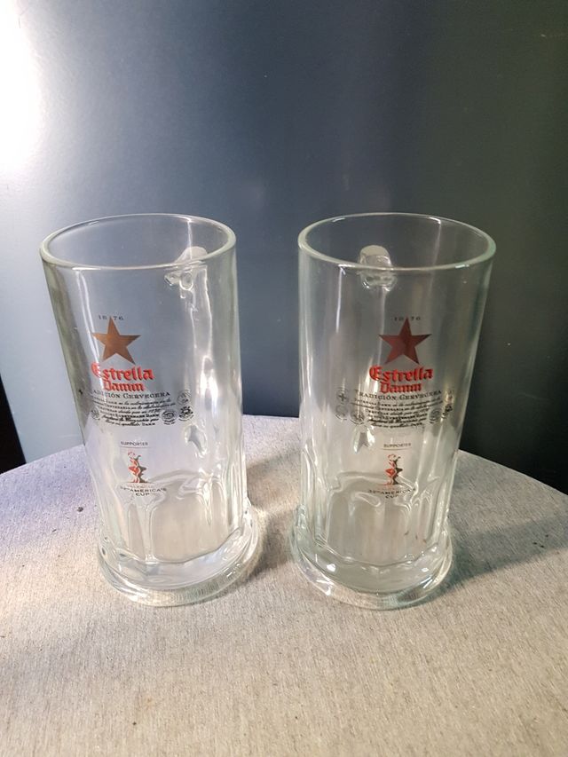 2 boccali da birra Estrella Damm