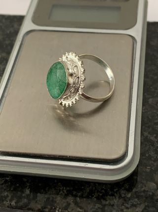 ANILLO PLATA RODIADA CON ESMERALDA 