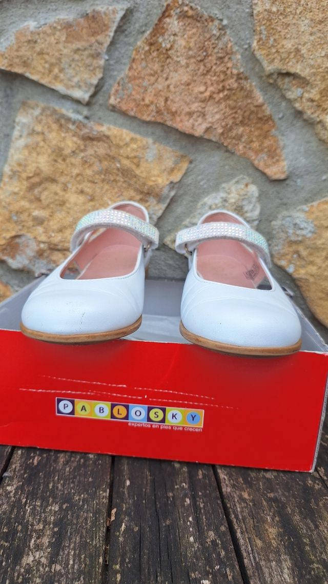 Zapatos comunión o ceremonia. Número 33.