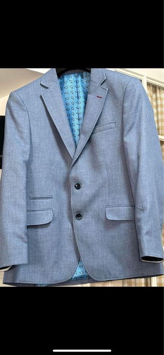 Americana de chico talla 48