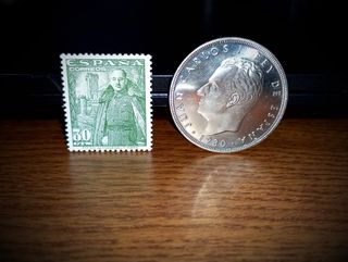 100 pesetas Mundial 82 + Sello de Franco 
