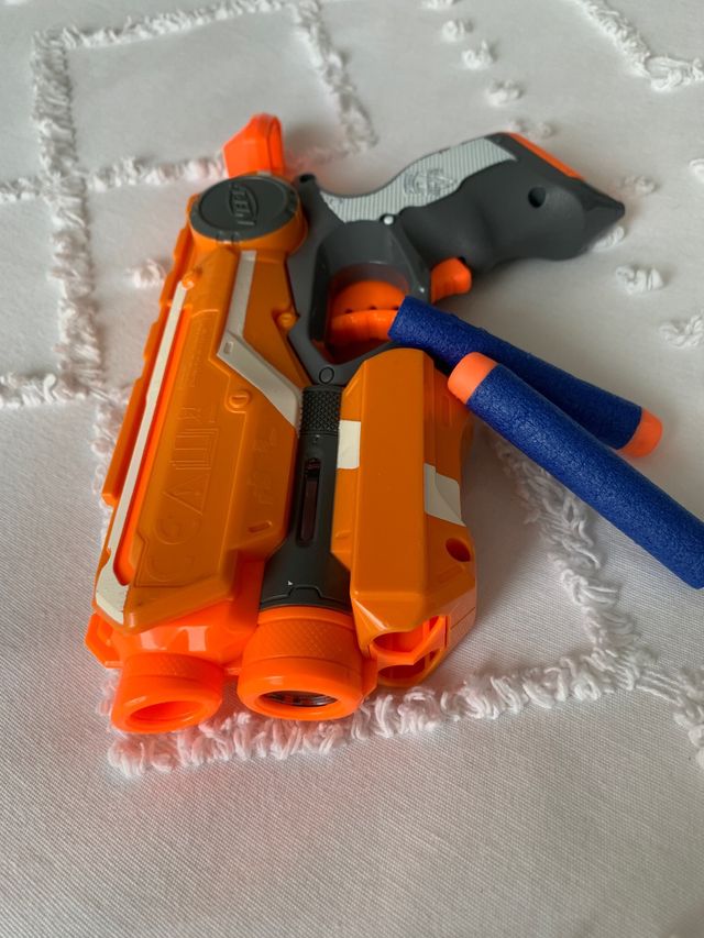 Pistola Nerf