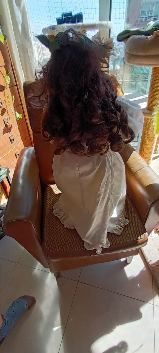 ANNABELLE. MUÑECA ANTIGUA TÍTERE 