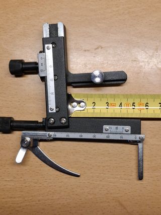 Microscopio, micrómetro mecánico 