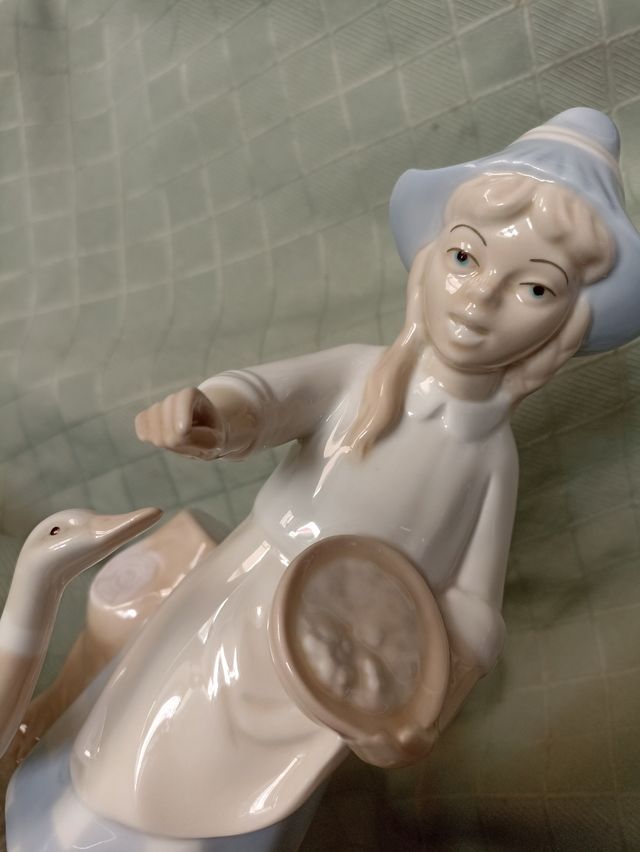 Figura porcelana patos