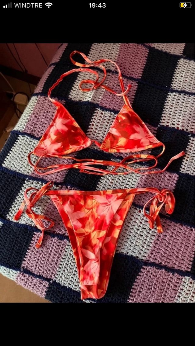 Bikini Shein con gonnellino misura small