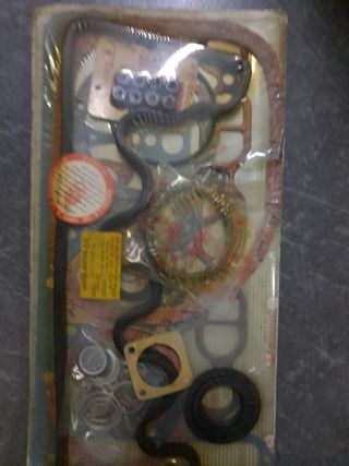 MERCEDES OM615,SEAT 132D,KIT juntas