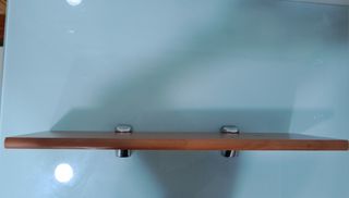 Estanterías pared baño