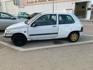 Renault Clio 1998