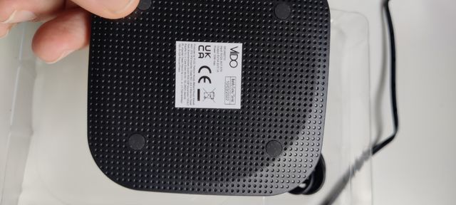 Cargador inalámbrico 10w. Sin uso.