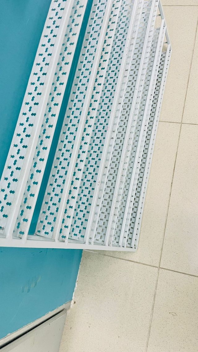 Estantería de esmaltes