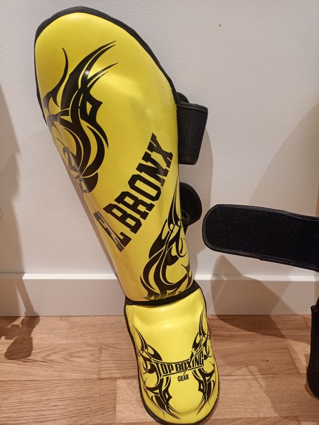 ESPINILLERAS EXTREME BEAST EL BRONX AMARILLO FLUOR