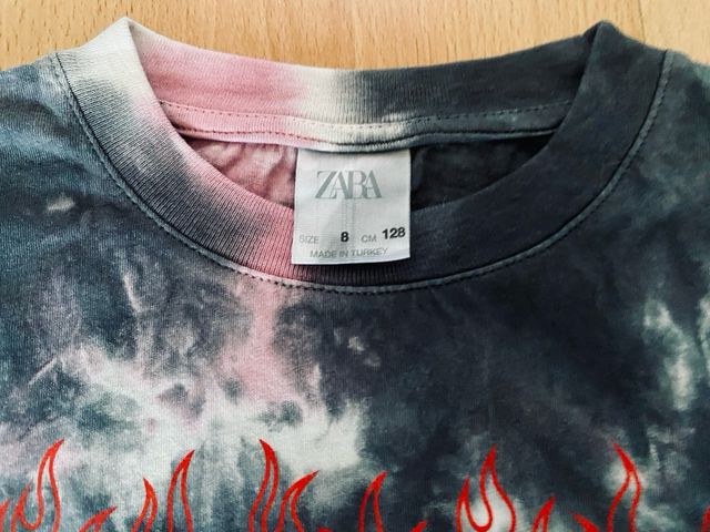Camiseta Stranger Things de Zara talla 8 nueva