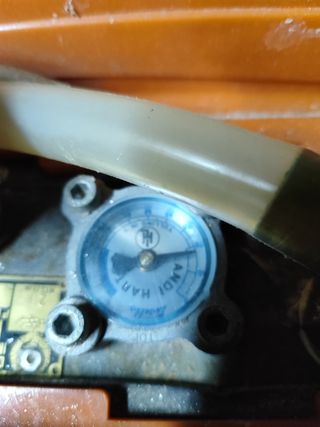 Depósito de GLP vintage con placa de Industria