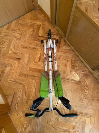 Patinete de tres ruedas plegable