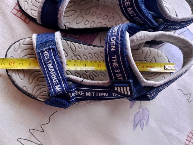 Lote sandalias niño talla 30-31