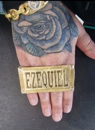 SELLO 2 DEDOS ORO 18KT  SE REALIZAN 