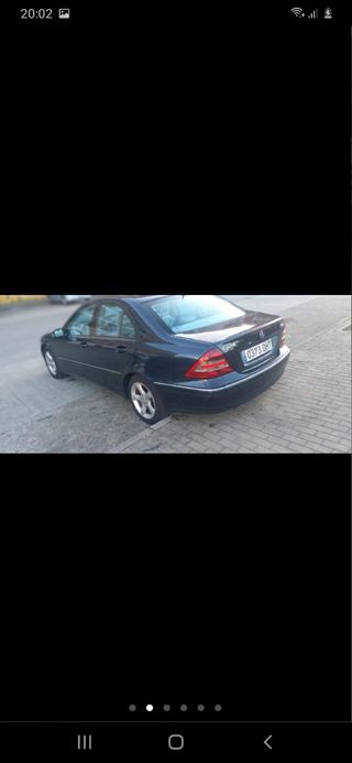 Mercedes-Benz Clase C 2005