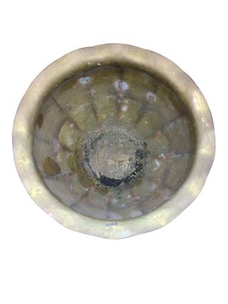 Tris di vasi in ottone battuto a mano