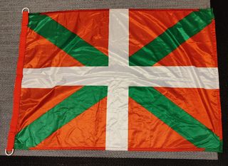 Ikurriña - Bandera de Euskadi