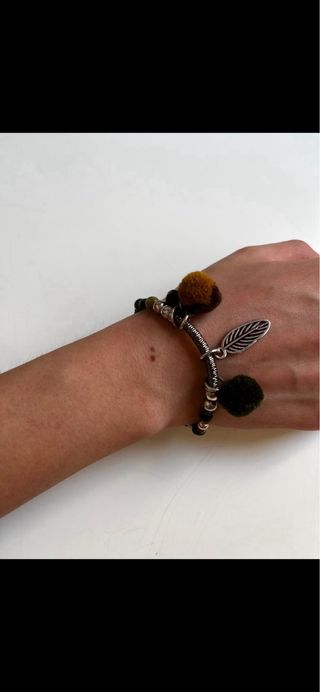 Pulsera pluma