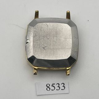 OMEGA PETITE SIZED PLACA DE ORO CASE BACK