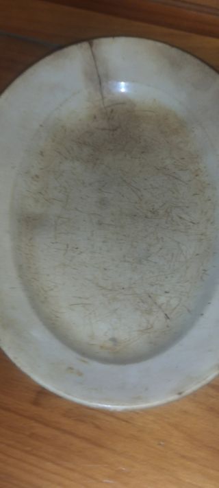 Plato de cerámica muy antiguo firmado