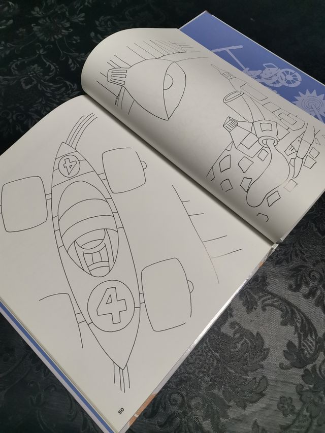 Libro para dibujar y crear objetos