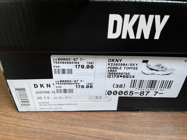 Sneakers DKNY