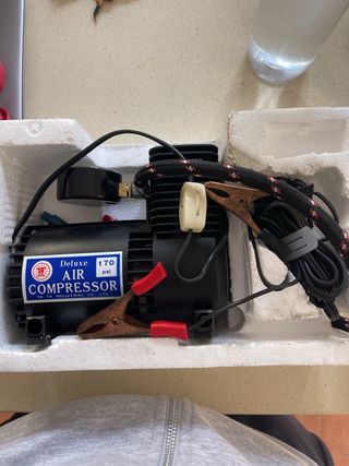 Compresor de aire portatil antiguo