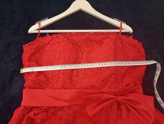 Vestido Rojo cola Talla 44